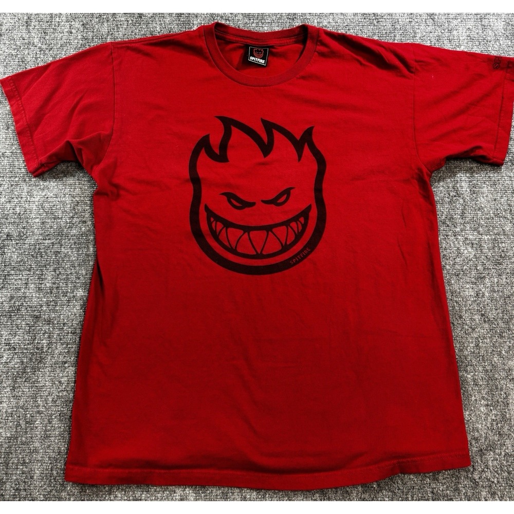 Vintage Y2K Spitfire Skateboarding Logo Faded T-Shirt Size Large Red